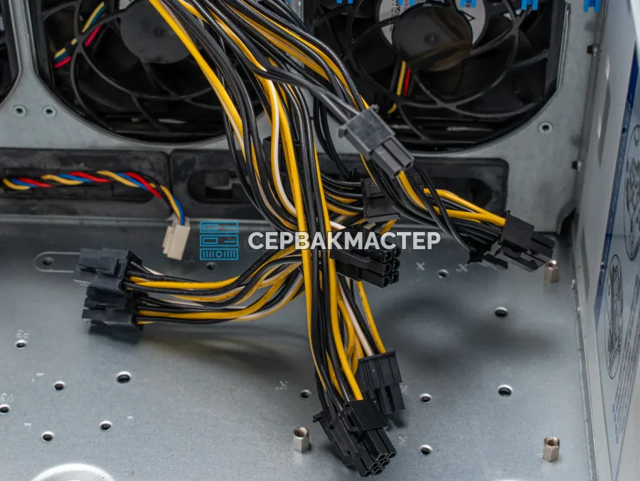 Серверный корпус Supermicro 747BTQ-R2K04B (4U, 8 LFF, 2x БП 2000W)