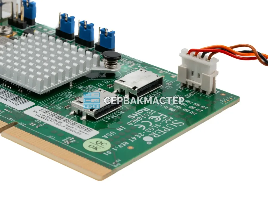 Переходник Supermicro AOC-SLG3-2E4T: PCIe 3.0 x8 на 2x OCuLink, низкий профиль