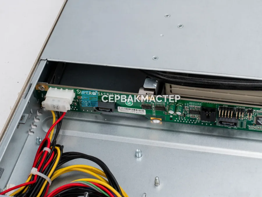 Серверный корпус Supermicro CSE-815 (1U, 4LFF, 1x БП 600W) [SC815TQ-600WB]
