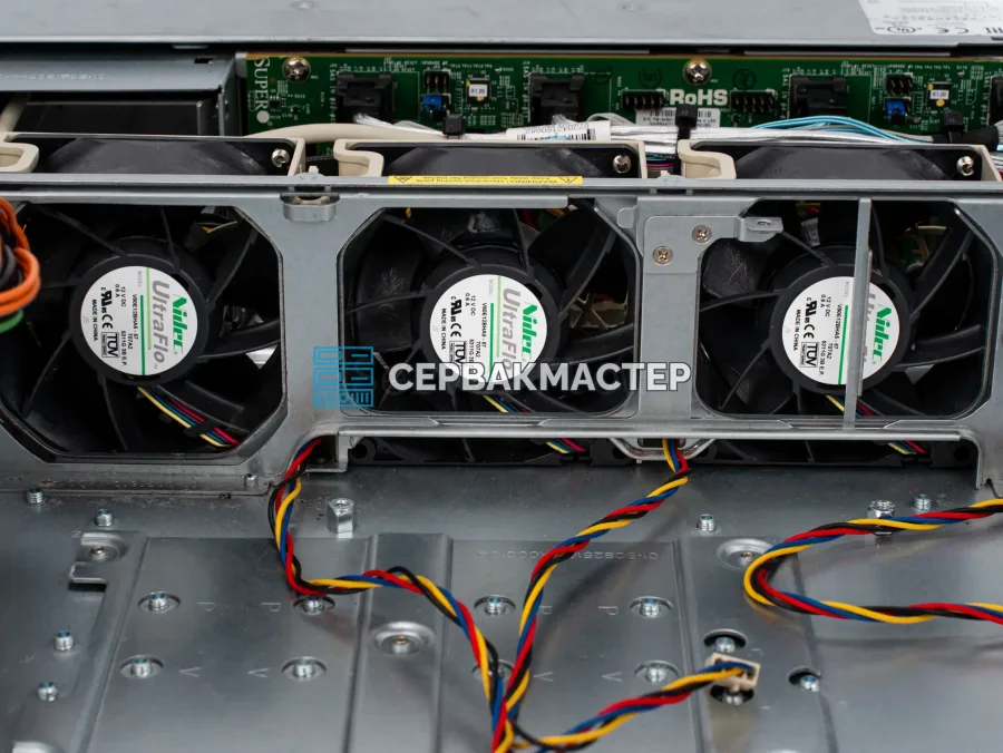Серверный корпус Supermicro CSE-213 (2U, 16 SFF, 2x БП 920W) [SC213AC-R920LPB]